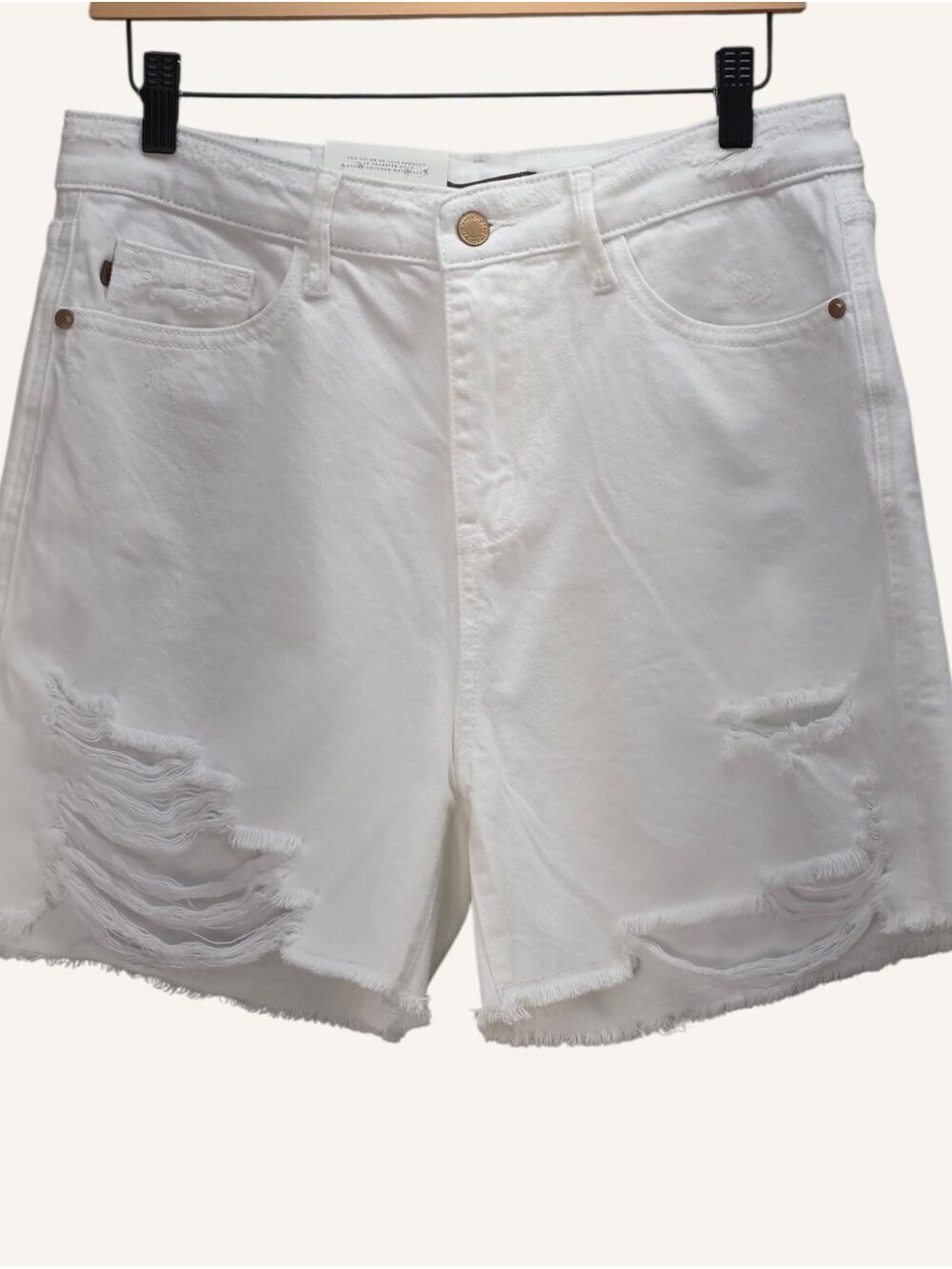 Judy Blue White Rigid Front Stretch Back Distressed Shorts Large High Rise NWT